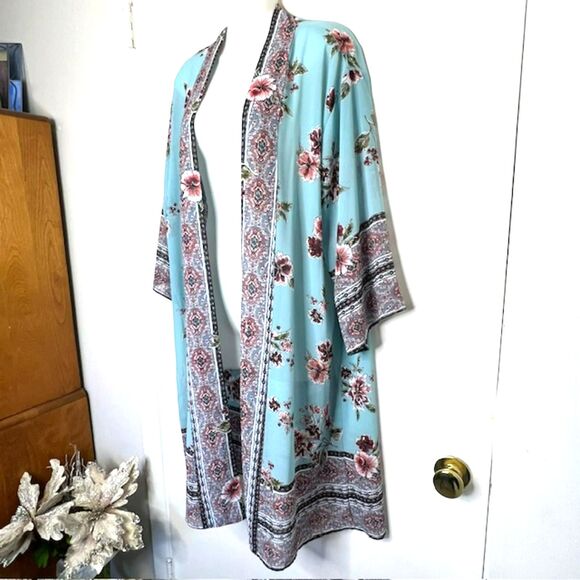 LIVE TO BE SPOILED AQUA FLORAL SEMI-SHEER KIMONO JACKET POP-OVER COVER-UP SIZE S - Picture 4 of 11